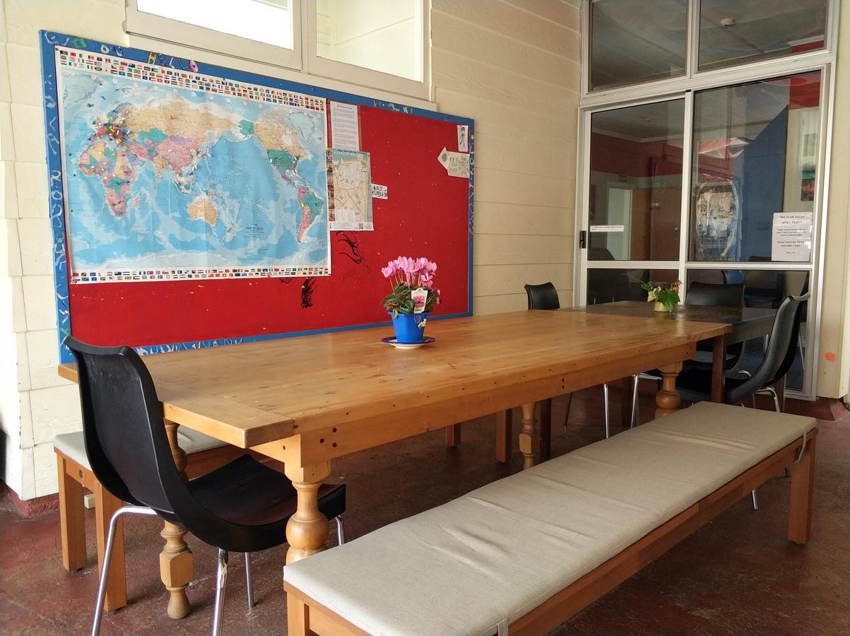 Napier Art House Backpackers Hostel ภายนอก รูปภาพ